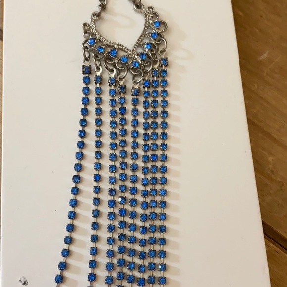 Blue dangly earnings - Picture 3 of 3